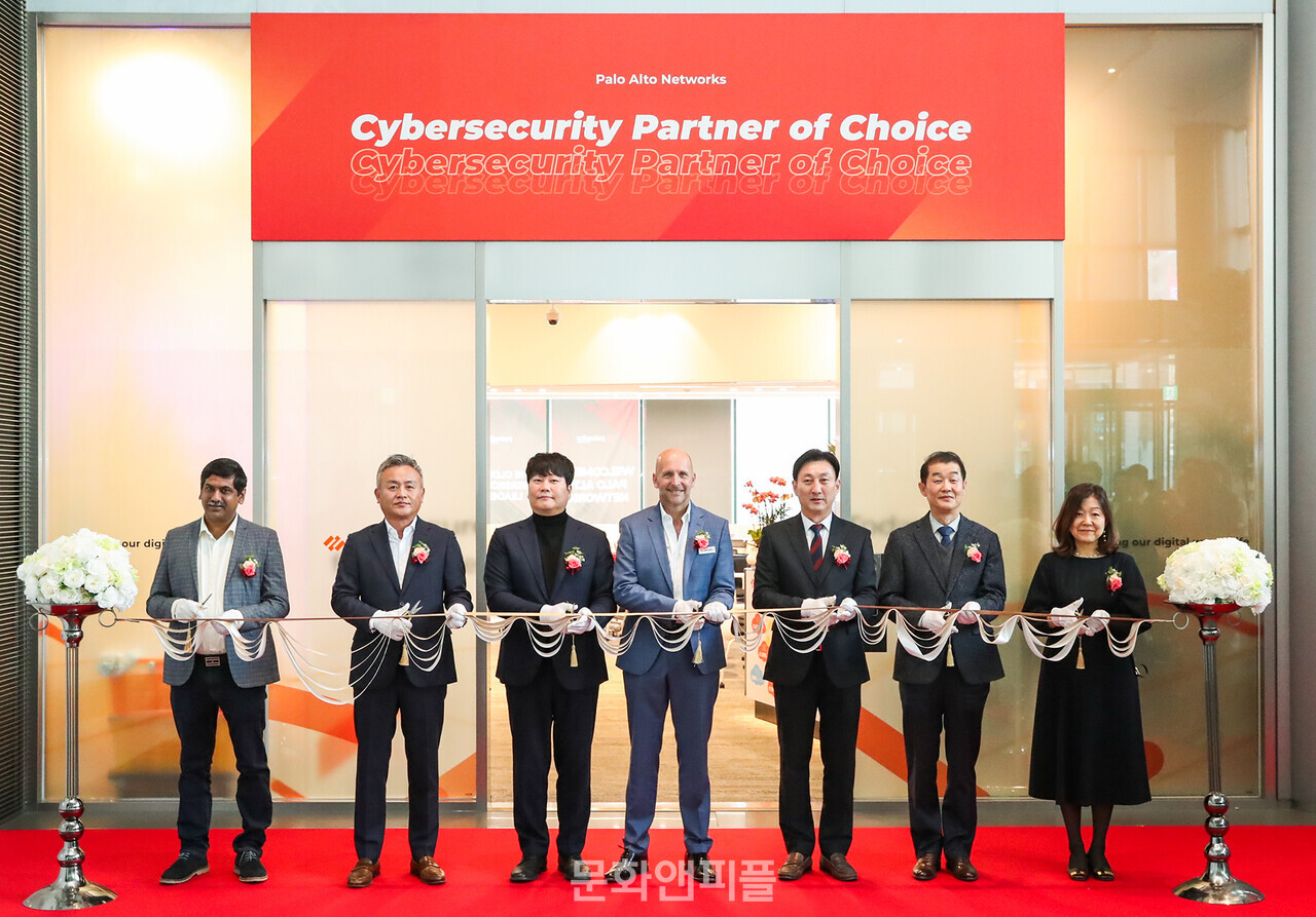 팔로알토네트웍스, 한국지사 확장 이전 개소 < 뉴스 < 기사본문 - 문화앤피플